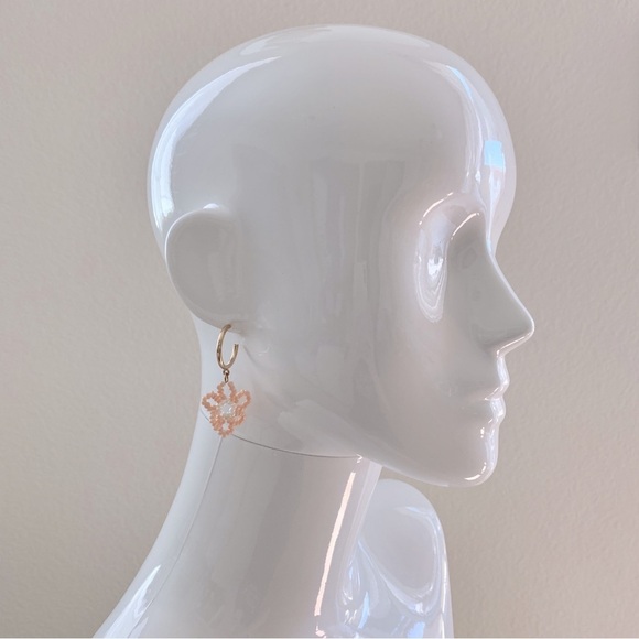 Beaded Daisy Flower Hoop Drop Earrings - Picture 2 of 4